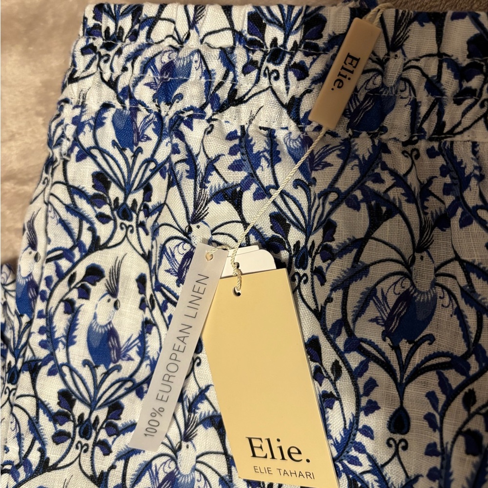 Elie Tahari Blue and White Floral Linen Pants - Picture 2 of 6